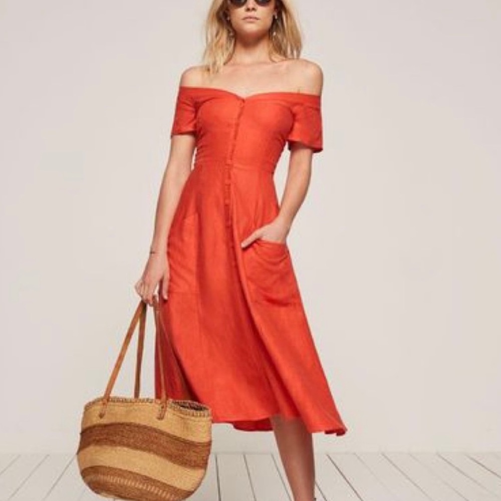 Reformation Linen blend red/orange dress size 2.